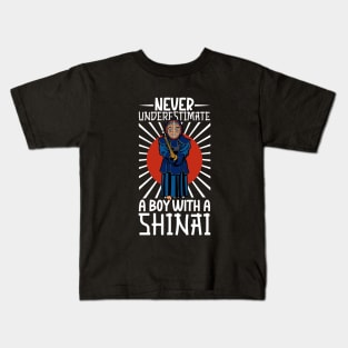 Never underestimate a boy with shinai - Kendo Kids T-Shirt